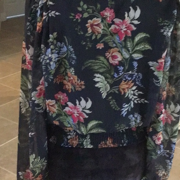 HAVER London floral print smocked waist top, black background, size large - Picture 8 of 11